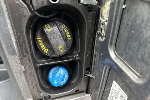 DG74CXV Volkswagen Transporter 2.0 TDI 150 Highline Van DSG Thumbnail #25