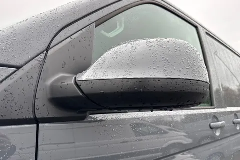 DE74AZD Volkswagen Transporter 2.0 TDI 110 Highline Van Thumbnail #28