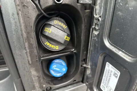 DG74ESY Volkswagen Transporter 2.0 TDI 110 Highline Van Thumbnail #26