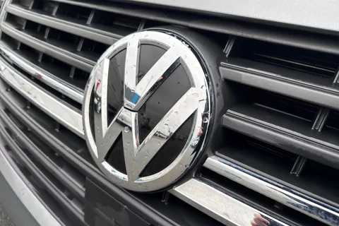 DG74CXV Volkswagen Transporter 2.0 TDI 150 Highline Van DSG Thumbnail #30