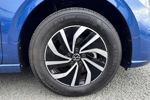 GK24JKN Volkswagen Polo 1.0 TSI Life 5dr DSG Thumbnail #7