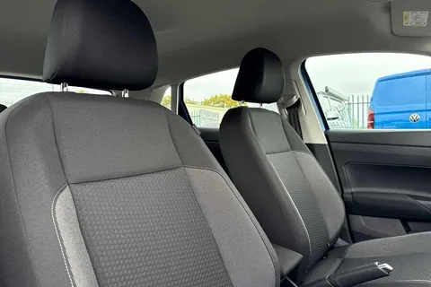 GK24JKN Volkswagen Polo 1.0 TSI Life 5dr DSG Thumbnail #22