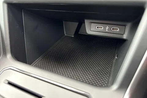 GK24JKN Volkswagen Polo 1.0 TSI Life 5dr DSG Thumbnail #38