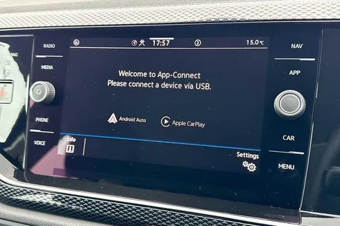 GK24JKN Volkswagen Polo 1.0 TSI Life 5dr DSG Thumbnail #47