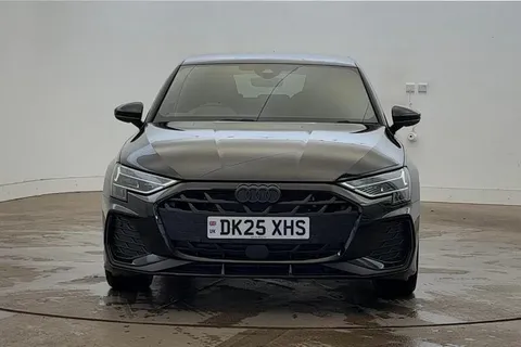 DK25XHS Audi A3 Black Edition 35 TFSI  150 PS S tronic Thumbnail #7