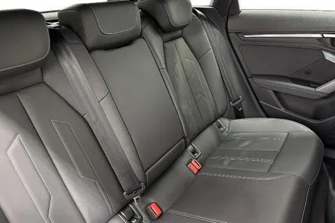 DK25XHS Audi A3 Black Edition 35 TFSI  150 PS S tronic Thumbnail #9