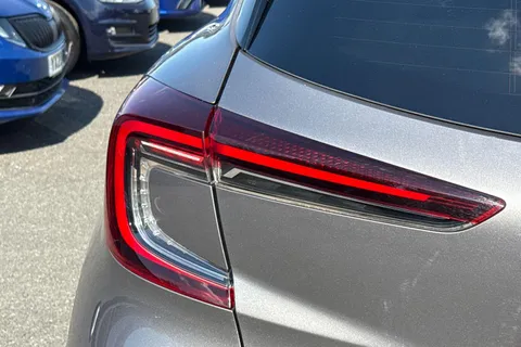 PL23HPV Renault Captur 1.6 E-TECH E-Tech engineered Auto Euro 6 (s/s) 5dr Thumbnail #34