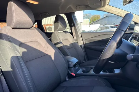 SH22LYK Nissan Qashqai 1.3 DIG-T MHEV N-Connecta Euro 6 (s/s) 5dr Thumbnail #25