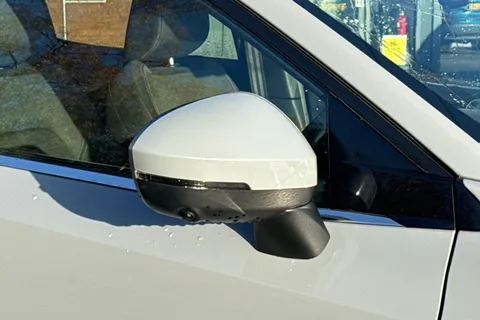 SH22LYK Nissan Qashqai 1.3 DIG-T MHEV N-Connecta Euro 6 (s/s) 5dr Thumbnail #28