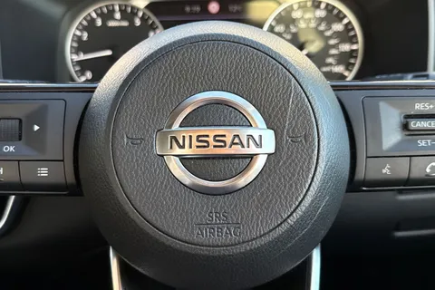 SH22LYK Nissan Qashqai 1.3 DIG-T MHEV N-Connecta Euro 6 (s/s) 5dr Thumbnail #35