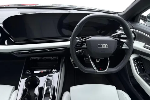 PJ25JXO Audi A5 Avant S line TFSI 150 PS S tronic Thumbnail #18