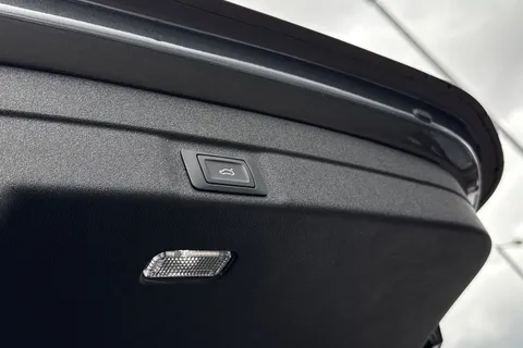 PJ25JXO Audi A5 Avant S line TFSI 150 PS S tronic Thumbnail #32