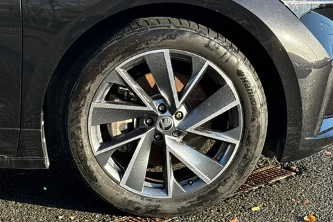 AK74GXT Škoda Enyaq 82kWh 85x SportLine Plus Auto 4WD 5dr (DC175kW) Thumbnail #11