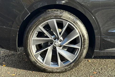 AK74GXT Škoda Enyaq 82kWh 85x SportLine Plus Auto 4WD 5dr (DC175kW) Thumbnail #12