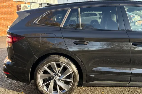 AK74GXT Škoda Enyaq 82kWh 85x SportLine Plus Auto 4WD 5dr (DC175kW) Thumbnail #31