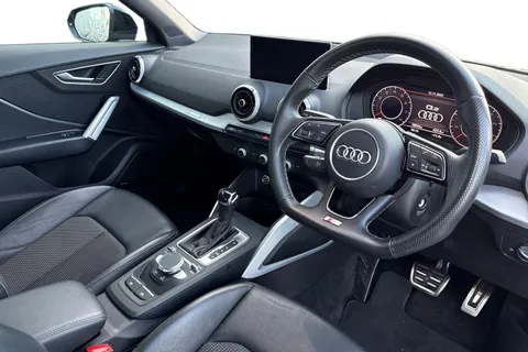 LV72DHP Audi Q2 S line 35 TFSI  150 PS S tronic Thumbnail #15