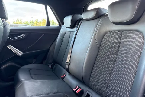LV72DHP Audi Q2 S line 35 TFSI  150 PS S tronic Thumbnail #20