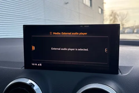 LV72DHP Audi Q2 S line 35 TFSI  150 PS S tronic Thumbnail #48