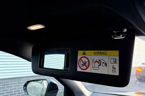 LV72DHP Audi Q2 S line 35 TFSI  150 PS S tronic Thumbnail #58