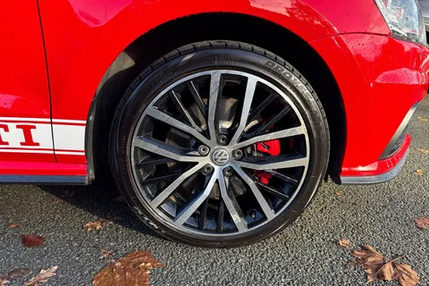 NX67XVK Volkswagen Polo 1.8 TSI GTI 3dr | LED Head Lights  | Convenience Pack Thumbnail #7