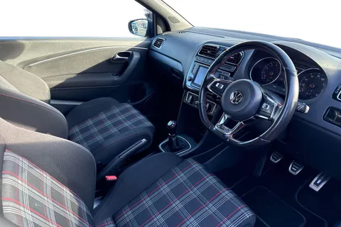 NX67XVK Volkswagen Polo 1.8 TSI GTI 3dr | LED Head Lights  | Convenience Pack Thumbnail #8