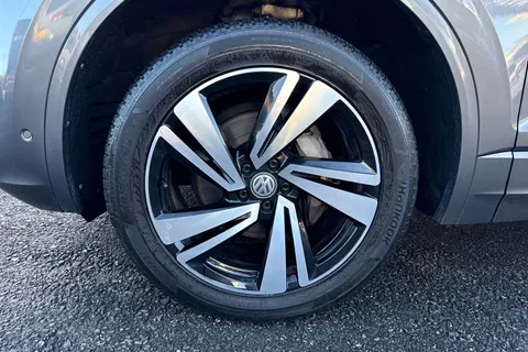 DA19SDX Volkswagen Touareg 3.0 TDI V6 R-Line Tech Tiptronic 4Motion Euro 6 (s/s) 5dr Thumbnail #11