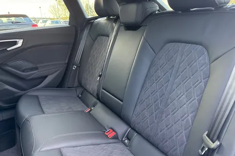 DT25KAJ Audi A5 Avant Edition 1 TFSI 150 PS S tronic Thumbnail #15