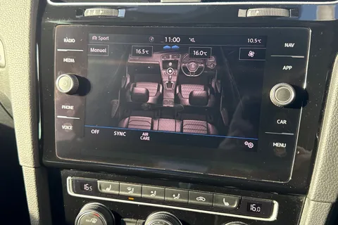 22 of 63 for Volkswagen Golf 2.0 TDI GTD Euro 6 (s/s) 5dr