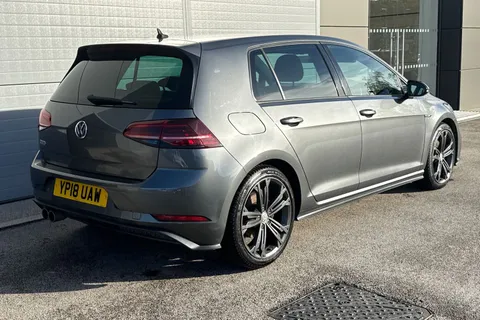 25 of 63 for Volkswagen Golf 2.0 TDI GTD Euro 6 (s/s) 5dr