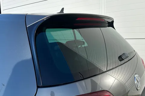 37 of 63 for Volkswagen Golf 2.0 TDI GTD Euro 6 (s/s) 5dr