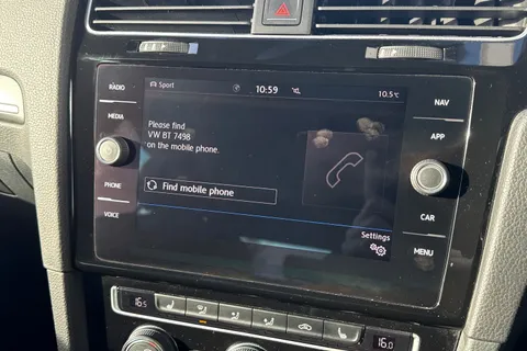 42 of 63 for Volkswagen Golf 2.0 TDI GTD Euro 6 (s/s) 5dr