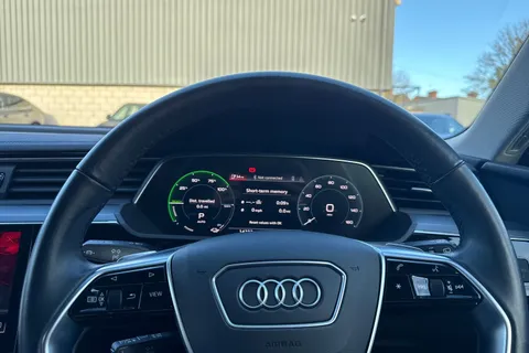 35 of 54 for Audi e-tron 50 Technik Auto quattro 5dr 71.2kWh (11kW Charger)