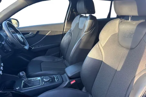 PK70RYZ Audi Q2 2.0 TFSI 40 Black Edition S Tronic quattro Euro 6 (s/s) 5dr Thumbnail #12