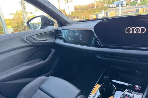  Audi A5 Avant 2.0 TDI Edition 1 S Tronic quattro Euro 6 (s/s) 5dr Thumbnail #15