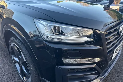 PK70RYZ Audi Q2 2.0 TFSI 40 Black Edition S Tronic quattro Euro 6 (s/s) 5dr Thumbnail #18