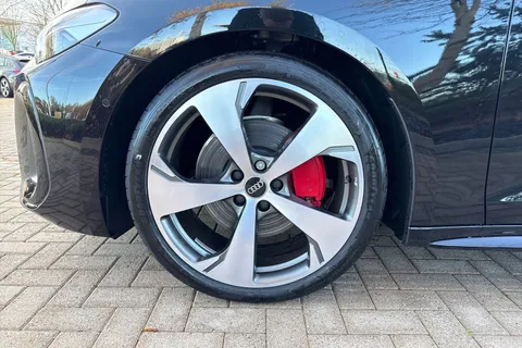  Audi A5 Avant 2.0 TDI Edition 1 S Tronic quattro Euro 6 (s/s) 5dr Thumbnail #22