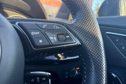 PK70RYZ Audi Q2 2.0 TFSI 40 Black Edition S Tronic quattro Euro 6 (s/s) 5dr Thumbnail #30