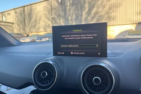 PK70RYZ Audi Q2 2.0 TFSI 40 Black Edition S Tronic quattro Euro 6 (s/s) 5dr Thumbnail #32