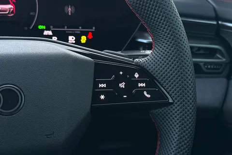  Audi A5 Avant 2.0 TDI Edition 1 S Tronic quattro Euro 6 (s/s) 5dr Thumbnail #37