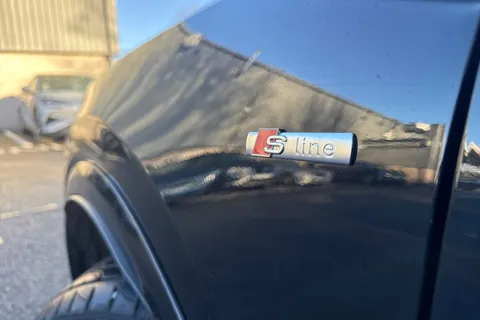 PK70RYZ Audi Q2 2.0 TFSI 40 Black Edition S Tronic quattro Euro 6 (s/s) 5dr Thumbnail #42