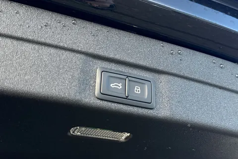  Audi A5 Avant 2.0 TDI Edition 1 S Tronic quattro Euro 6 (s/s) 5dr Thumbnail #44