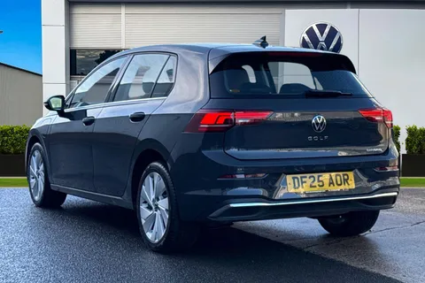 DF25AOR Volkswagen Golf 1.5 TSI 204 Style eHybrid 5dr DSG | ACC | Navigation Thumbnail #3