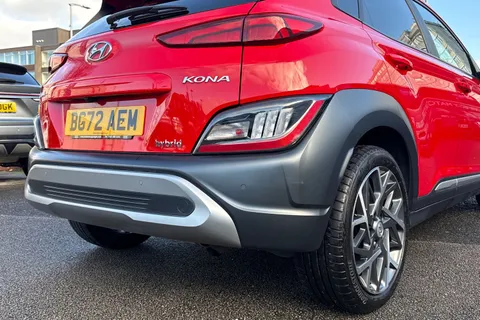 BG72AEM Hyundai Kona 1.6 h-GDi Ultimate DCT Euro 6 (s/s) 5dr Thumbnail #35