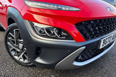 BG72AEM Hyundai Kona 1.6 h-GDi Ultimate DCT Euro 6 (s/s) 5dr Thumbnail #37