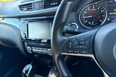 YT70HXD Nissan Qashqai 1.3 DIG-T N-Connecta DCT Auto Euro 6 (s/s) 5dr Thumbnail #37