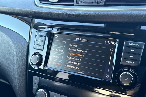 YT70HXD Nissan Qashqai 1.3 DIG-T N-Connecta DCT Auto Euro 6 (s/s) 5dr Thumbnail #43