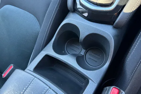 YT70HXD Nissan Qashqai 1.3 DIG-T N-Connecta DCT Auto Euro 6 (s/s) 5dr Thumbnail #53