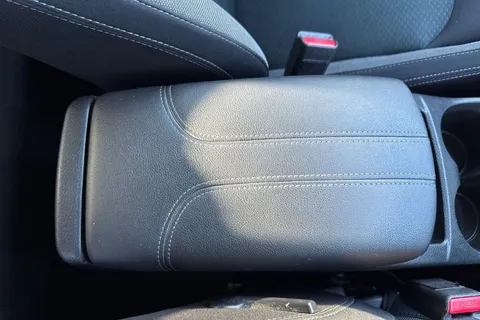 YT70HXD Nissan Qashqai 1.3 DIG-T N-Connecta DCT Auto Euro 6 (s/s) 5dr Thumbnail #54