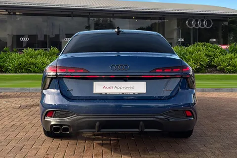 KY25EFM Audi A6 Saloon 2.0 TDI Launch Edition Plus Saloon 4dr Diesel S Tronic quattro Euro 6 (s/s) (204 ps) Thumbnail #4