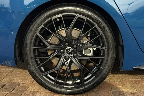 KY25EFM Audi A6 Saloon 2.0 TDI Launch Edition Plus Saloon 4dr Diesel S Tronic quattro Euro 6 (s/s) (204 ps) Thumbnail #7